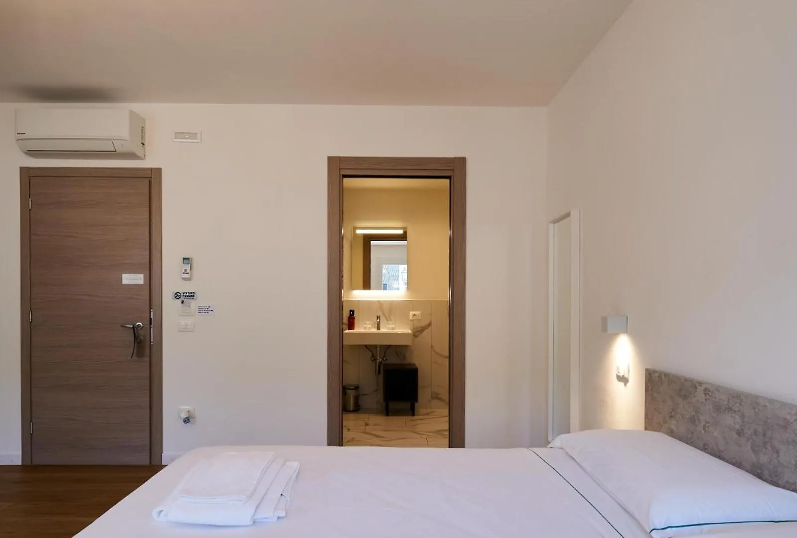 Affittacamere Business E Tourism Superior Rooms Con Bagno Privato Mascheretta Venezia Dolo Italia